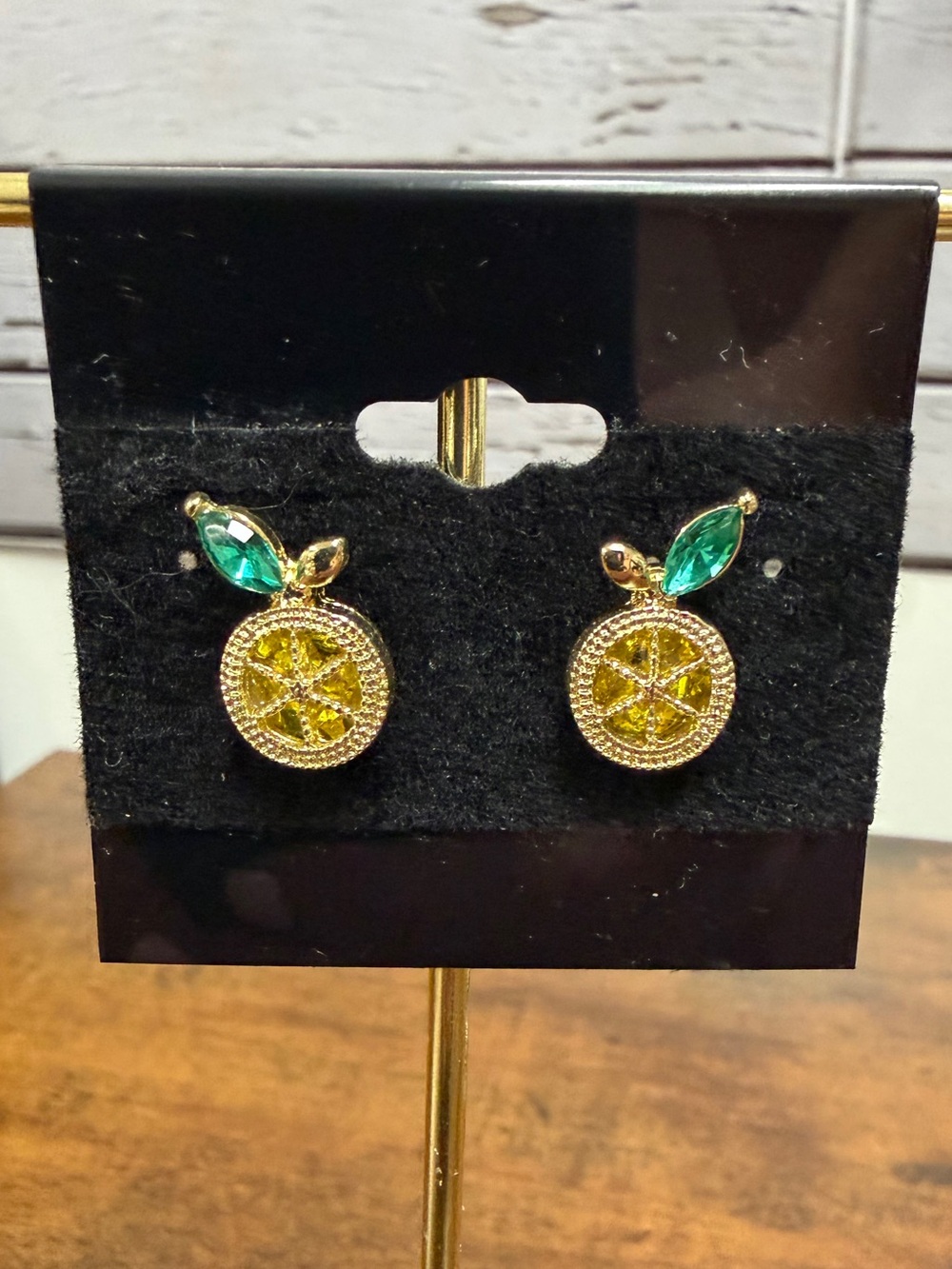 🍀3/$30 Gold-Tone Lemon Slice Stud Earrings with Emerald Leaf Accent